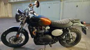 Triumph Scrambler 900 Stealth Edition (2024)  (14)