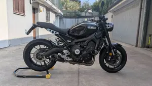 Yamaha XSR 900 ABS (2016 - 20)  (2)