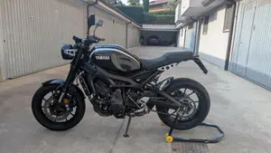 Yamaha XSR 900 ABS (2016 - 20)  (5)