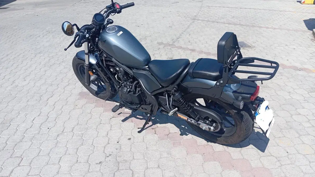 Honda CMX 500 Rebel (2025 - 26) 