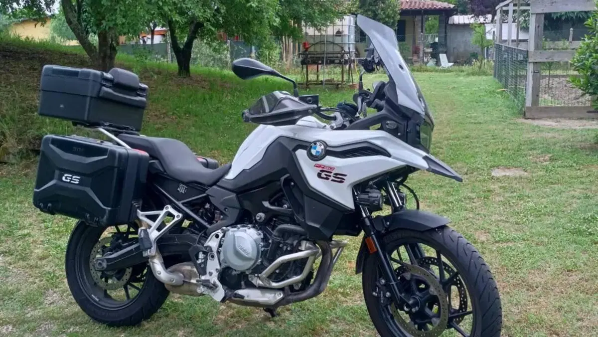 Bmw F 750 GS (2021 - 24)  (2)