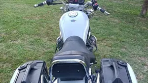 Moto Guzzi Nevada 750 Classic i.e. (2004 - 06)  (4)