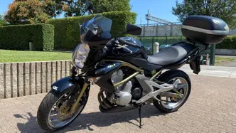 Kawasaki ER-6N (2006 - 09) usata