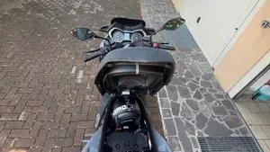 Yamaha X-Max 400 Tech Max (2020)  (4)