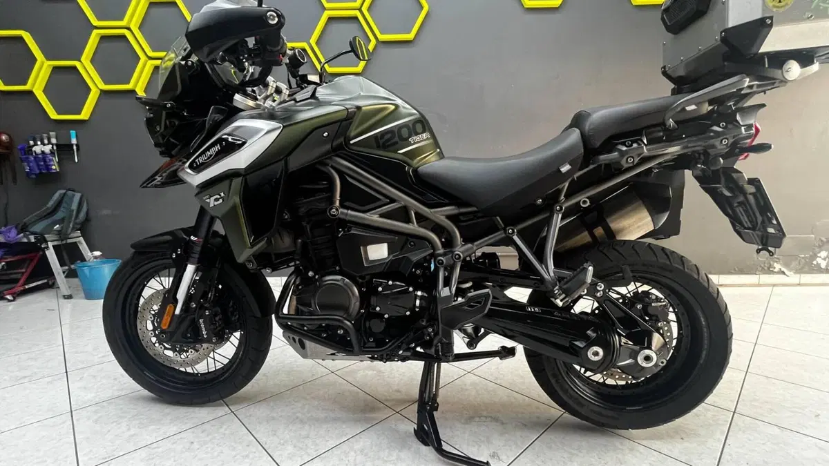 Triumph Tiger 1200 XCx (2018 - 20)  (5)