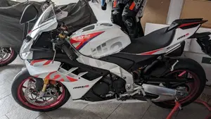 Aprilia RSV4 1100 Factory Speed White (2023 - 24) 