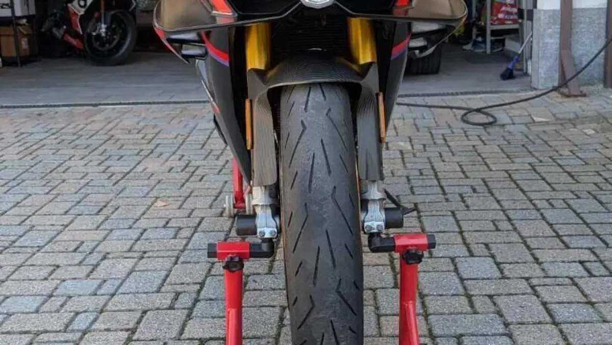 Aprilia RSV4 1100 Factory Speed White (2023 - 24)  (8)