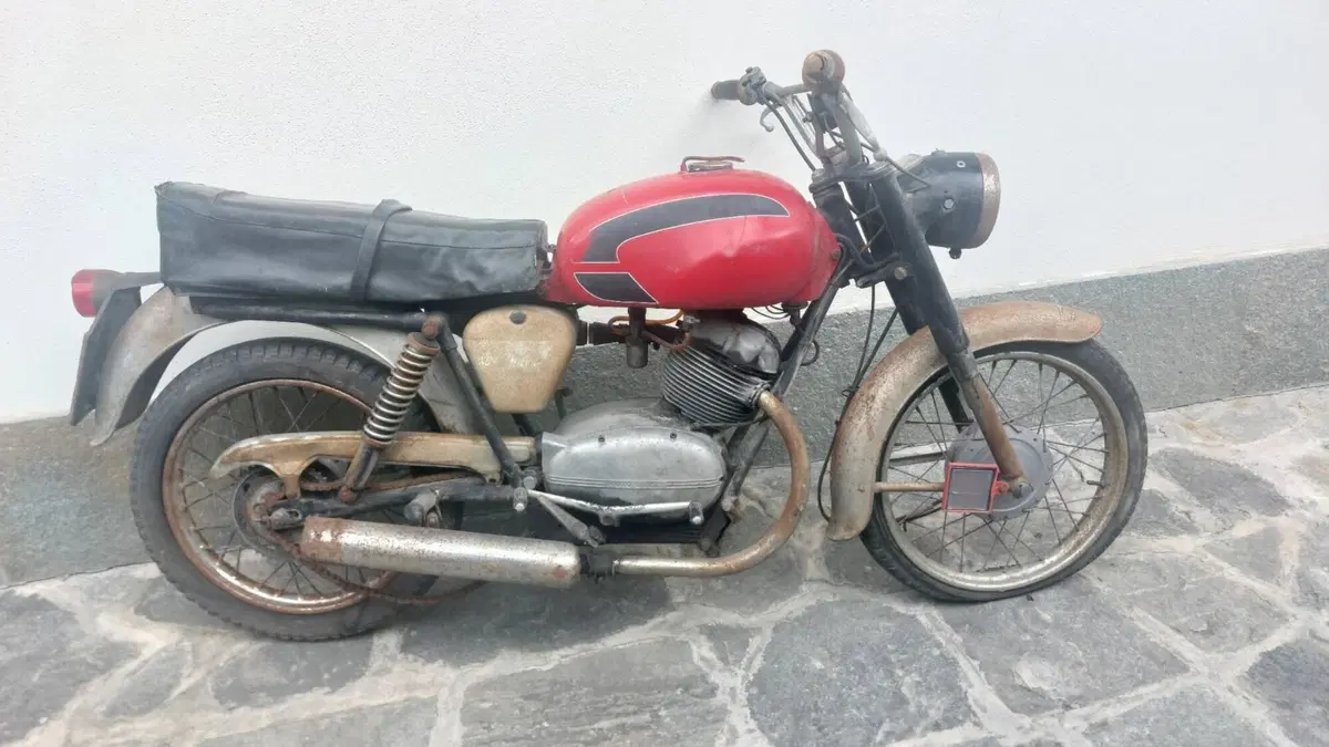 Moto Guzzi  