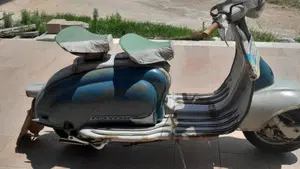 Lambretta   (2)