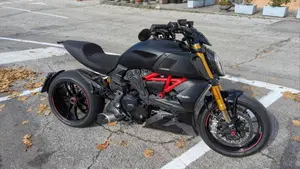 Ducati Diavel 1260 S (2019 - 20)  (2)