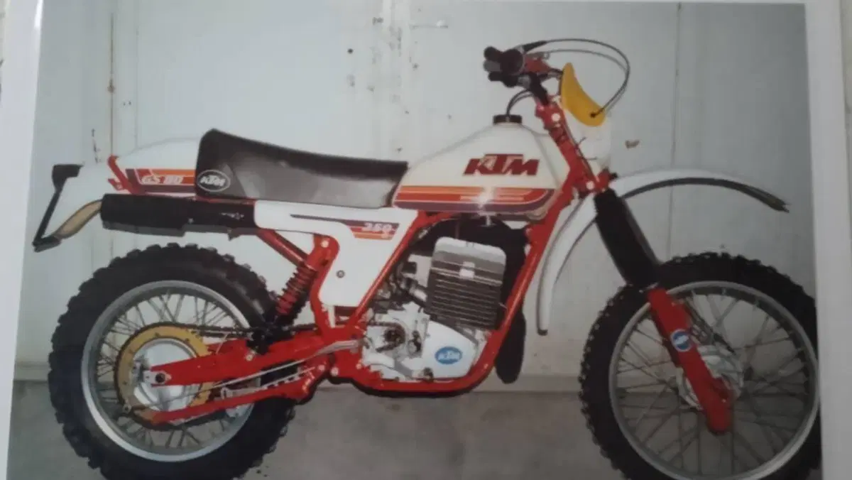 KTM  