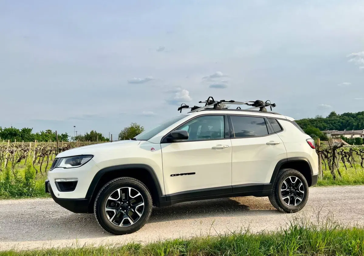 Jeep Compass 2.0 Multijet II 170 aut. 4WD Trailhawk (4)