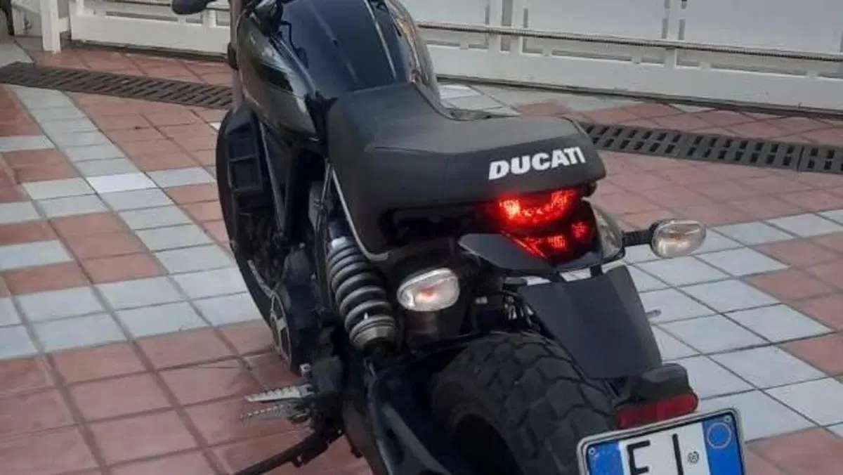 Ducati Scrambler 400 Sixty 2 (2016 - 21)  (4)