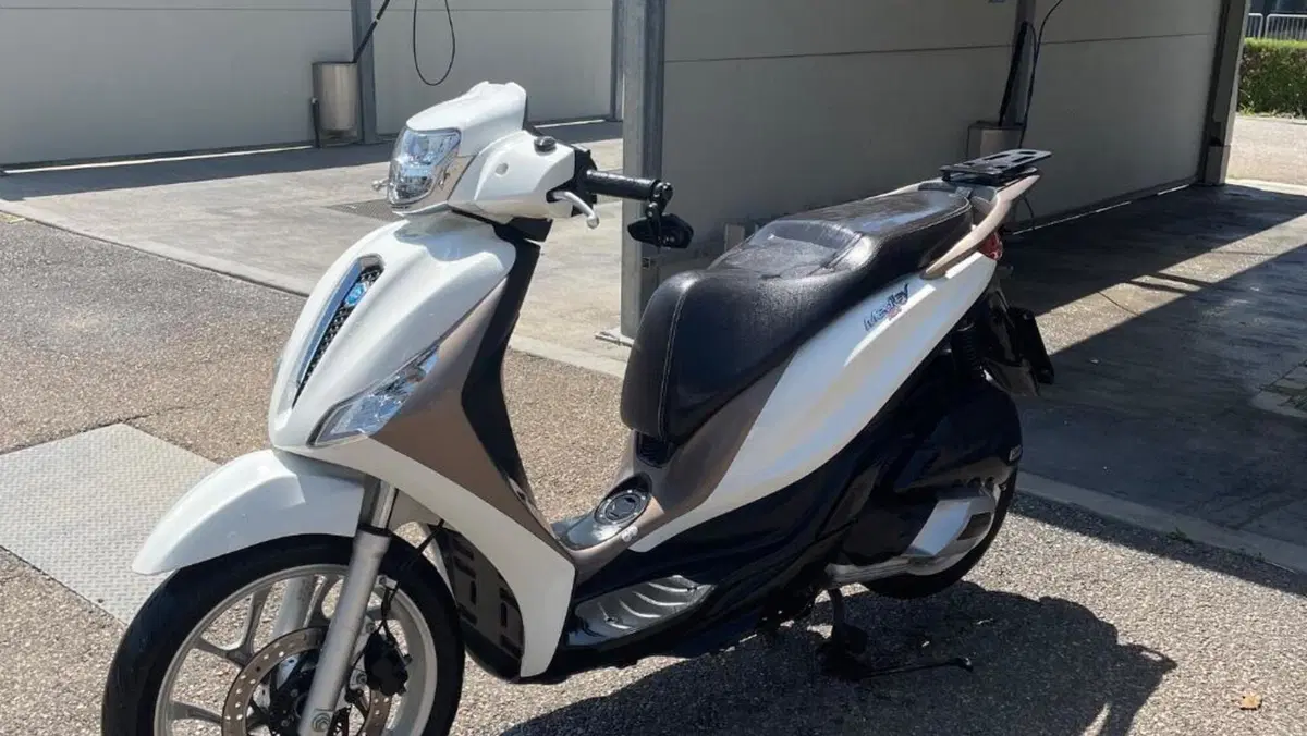 Piaggio Medley 125 ABS (2021 - 24)  (2)