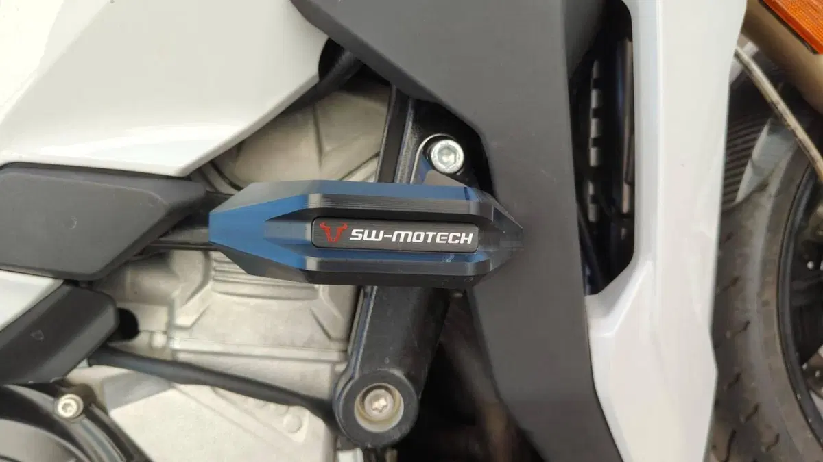 Bmw S 1000 XR (2020 - 23)  (5)