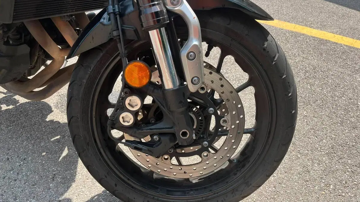 Yamaha XSR 900 ABS (2016 - 20)  (5)