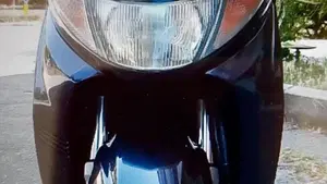 Suzuki Burgman AN 400 (1999 - 00)  (5)