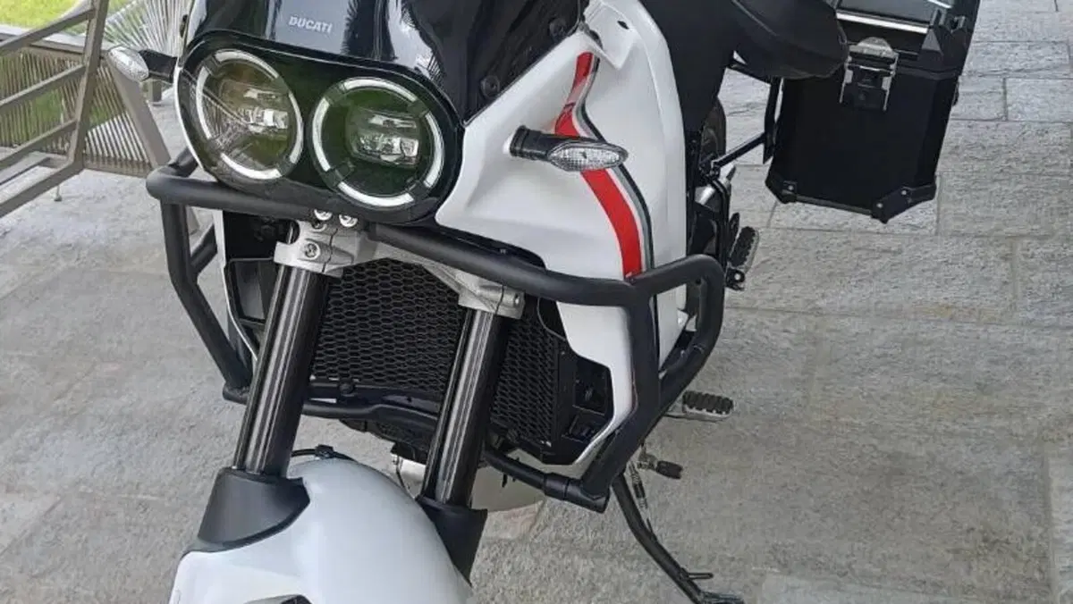 Ducati DesertX (2022 - 25) 