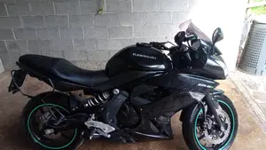 Kawasaki ER-6F (2009 - 11)  (4)