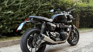 Triumph Speed Twin 1200 (2021 - 24)  (5)