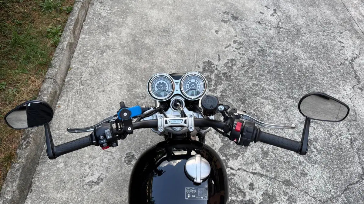 Triumph Speed Twin 1200 (2021 - 24)  (7)