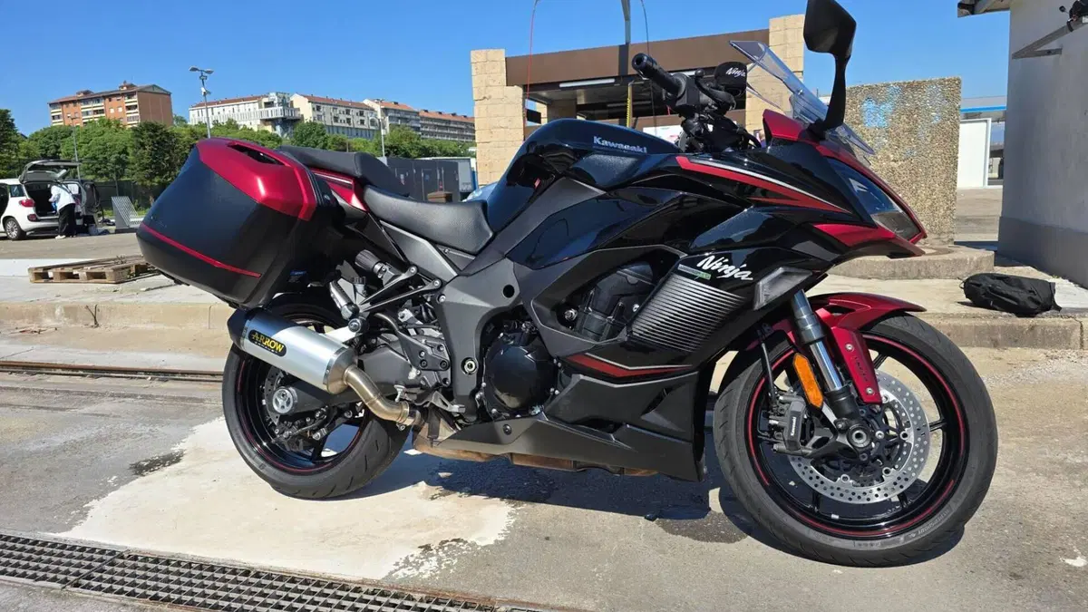 Kawasaki Ninja 1000 SX Tourer (2021 - 24)  (2)