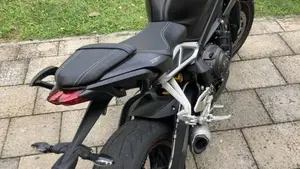 Triumph Street Triple RS (2017 - 19)  (5)