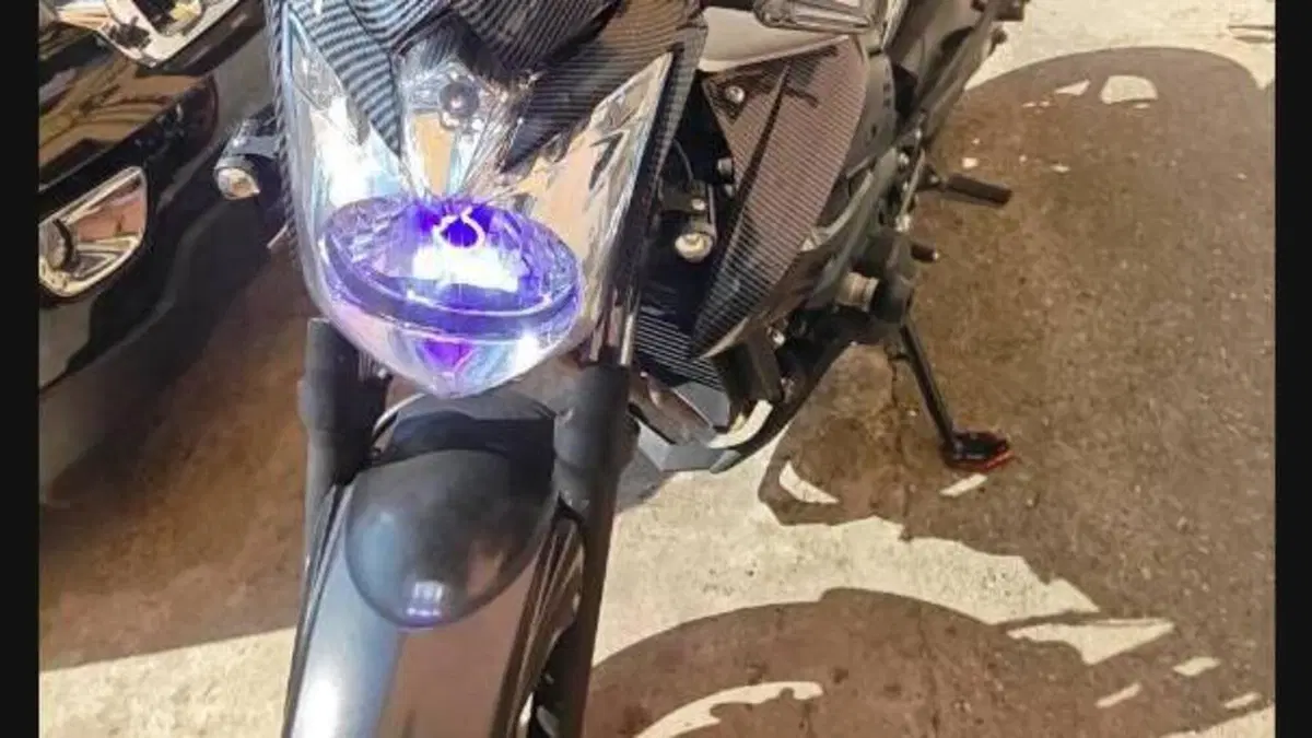 Yamaha XJ6 SP ABS (2013) 
