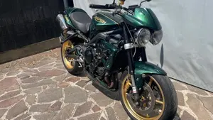 Triumph Street Triple R (2009 - 12)  (2)