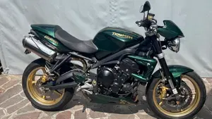 Triumph Street Triple R (2009 - 12)  (3)