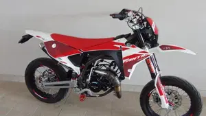 Fantic Motor Motard 50 Performance 2t (2020)  (2)