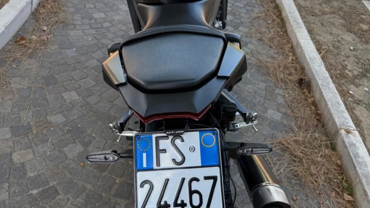 Yamaha MT-09 (2024 - 26)  (4)
