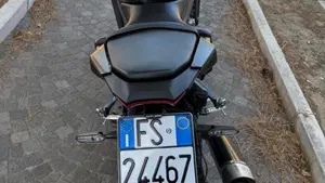 Yamaha MT-09 (2024 - 26)  (4)
