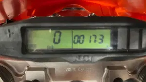 KTM 500 EXC-F (2022)  (11)