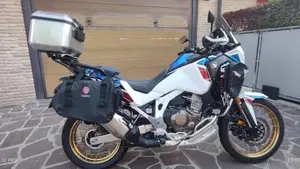 Honda Africa Twin CRF 1100L Adventure Sports (2022 - 23)  (2)
