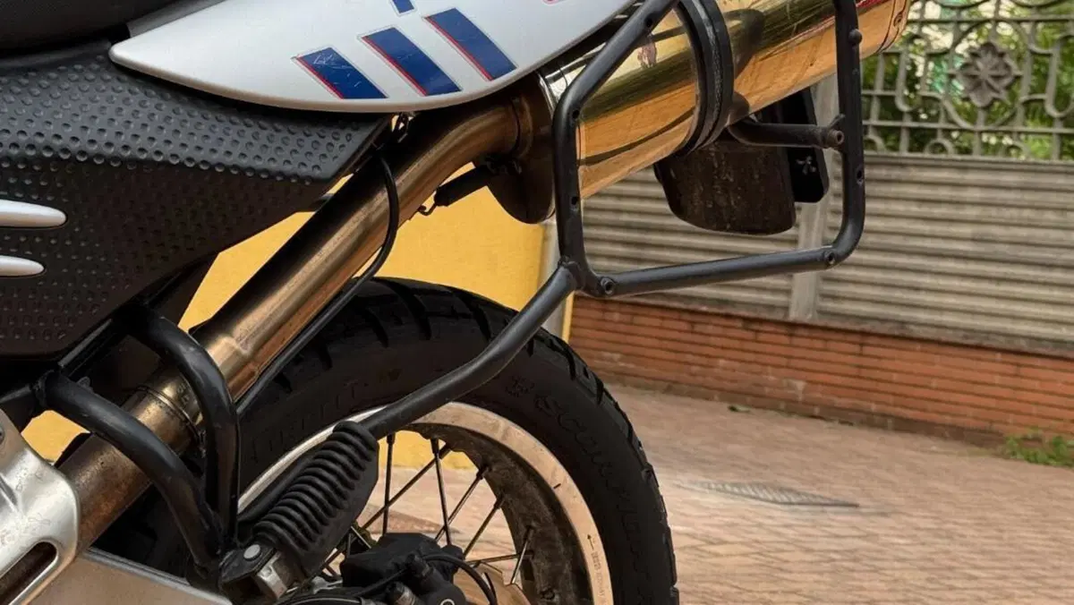 Bmw F 650 GS Dakar  (15)