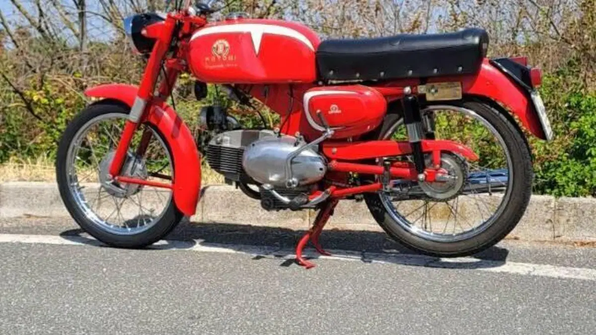 Motobi   (2)
