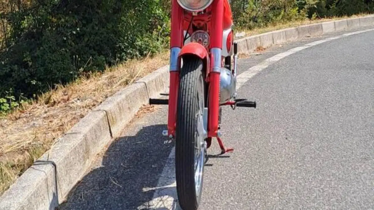 Motobi   (5)
