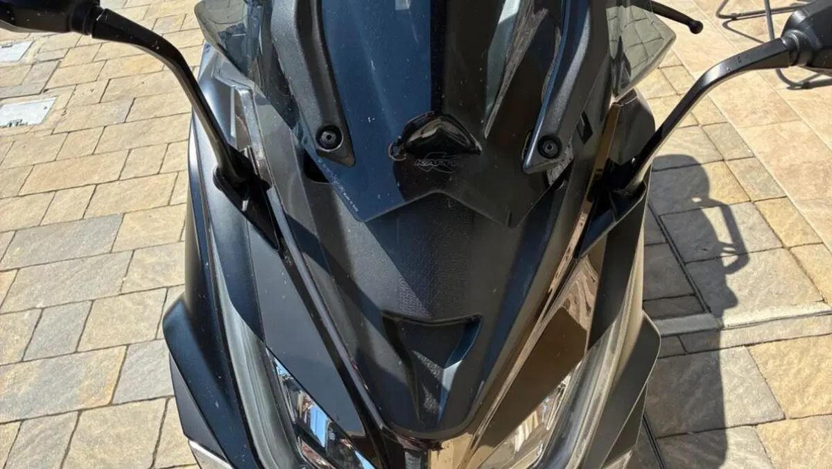 Kymco AK 550 (2017 - 19)  (2)