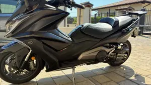 Kymco AK 550 (2017 - 19)  (4)