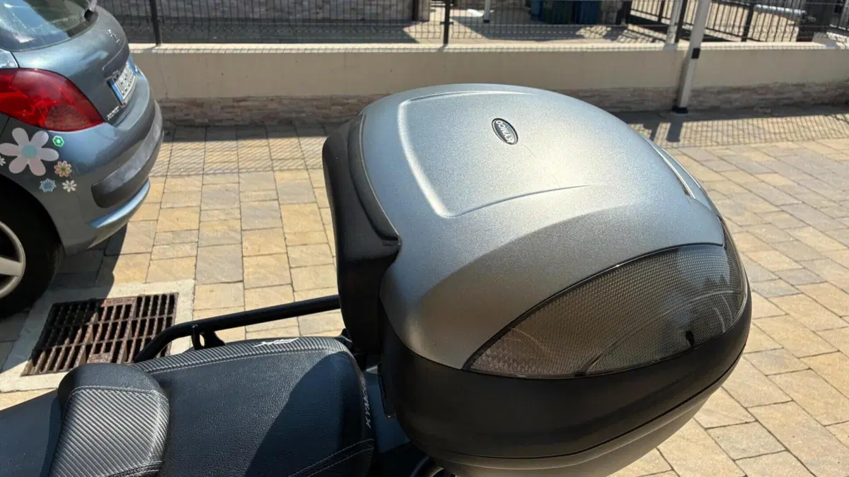 Kymco AK 550 (2017 - 19)  (6)