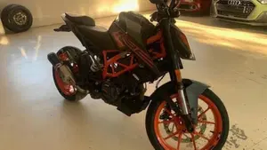 KTM 125 Duke (2021 - 23)  (3)