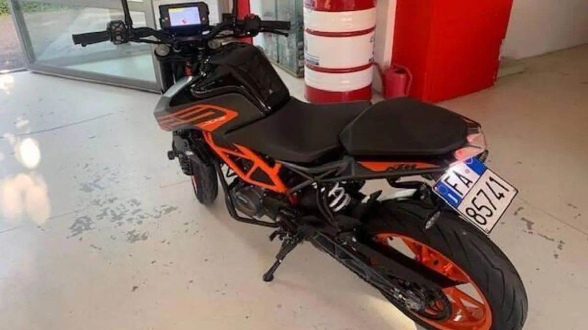 KTM 125 Duke (2021 - 23)  (6)