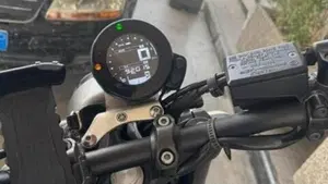 Yamaha XSR 900 ABS (2016 - 20)  (8)