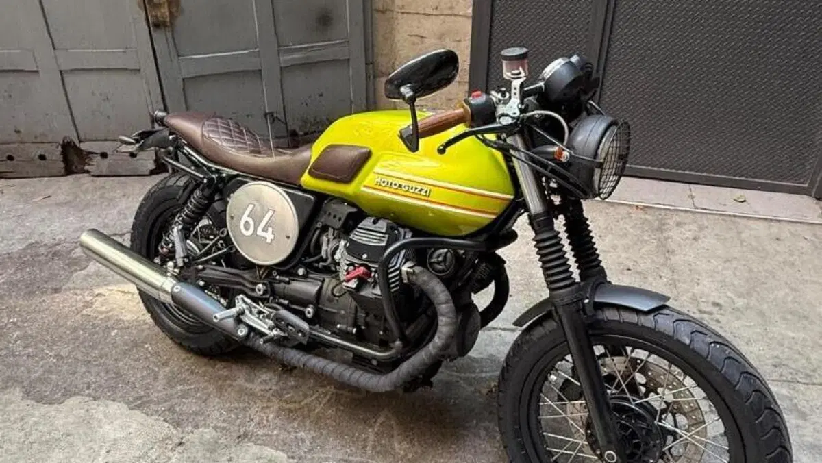 Moto Guzzi V7 Cafè Classic (2009 - 12)  (4)