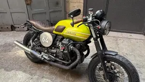 Moto Guzzi V7 Cafè Classic (2009 - 12)  (4)