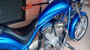 Honda VT 1300 CX (2009 - 16)  (6)