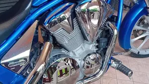 Honda VT 1300 CX (2009 - 16)  (9)