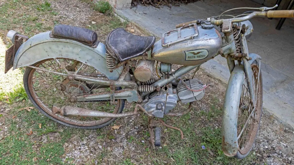 Moto Guzzi   (7)