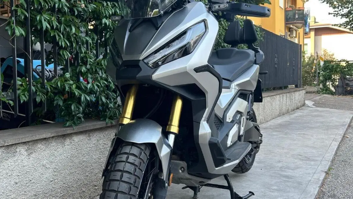 Honda X-ADV 750 DCT Travel (2021 - 24)  (3)